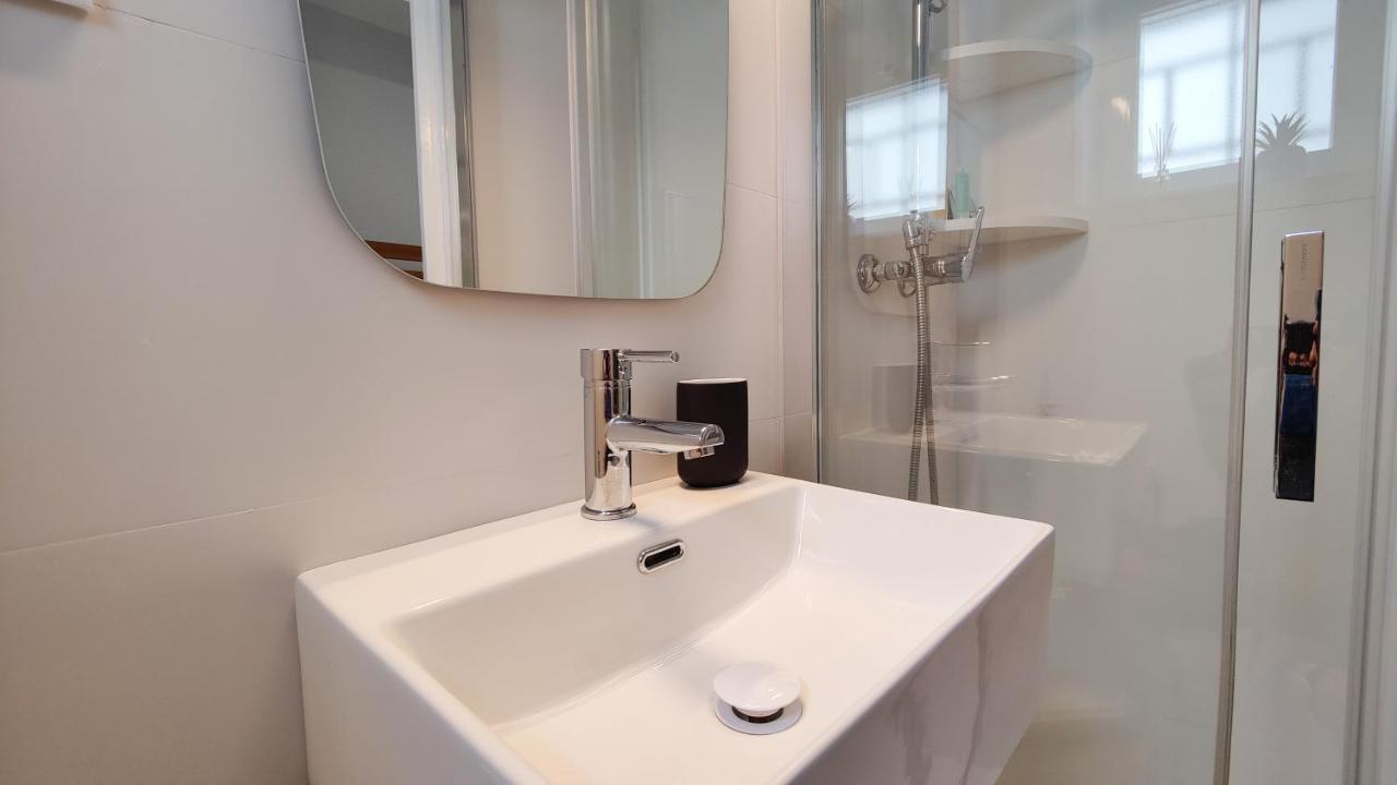 Parralue Beach Front Home Benidorm Ngoại thất bức ảnh